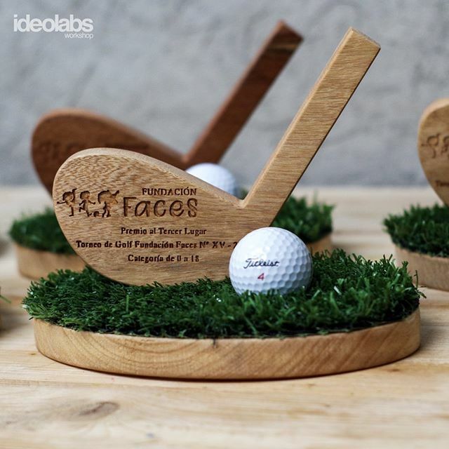 ideolabs_ec's tweet photo. 🙂Estamos contentos de conocer que cada día son más las empresas que eligen productos ecológicos♻️. Esta vez con estos reconocimientos al deporte🏌️‍♀️🏌🏼‍♂️. .
.
Trofeos tallados en madera colorado 🏆
.
.
#golf #golfer #trofeos #wood #woodworking #woodcarvi… https://t.co/JAh1cAkgzW https://t.co/tKf83u3v1s