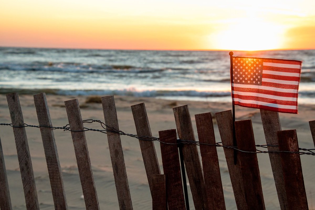 With honor, respect, and gratitude...Happy Veterans Day! 🇺🇸 #brittainresorts #myrtlebeach #veteransday