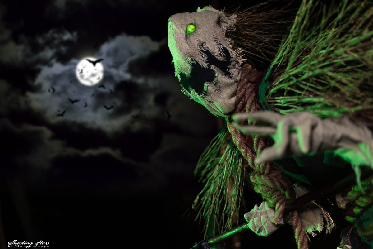 오늘이 저희들을 만날 수 있는 마지막 기회..!🎉😹😸 다들 화이팅 홧팅임다🦇🦇 #GSTAR #GSTAR2019 #Busan  #LoL #Fiddlesticks #Cosplay #지스타 #지스타2019 #부산 #롤 #피들스틱 #코스프레, image size:1200x799