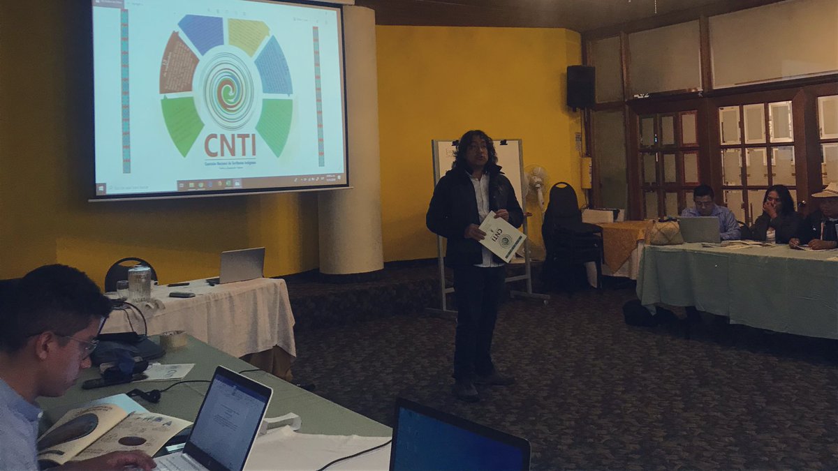 CNTI_Indigena's tweet photo. 📌📎🎋 #CNTIcomunica | Inicia la socialización y el análisis del decreto que busca la clarificación con fines de reafirmar la seguridad jurídica de los títulos de los resguardos de origen colonial y/o republicano. Nos acompañan delegados indígenas de todo el territorio nacional. https://t.co/j1C0kOGEsF