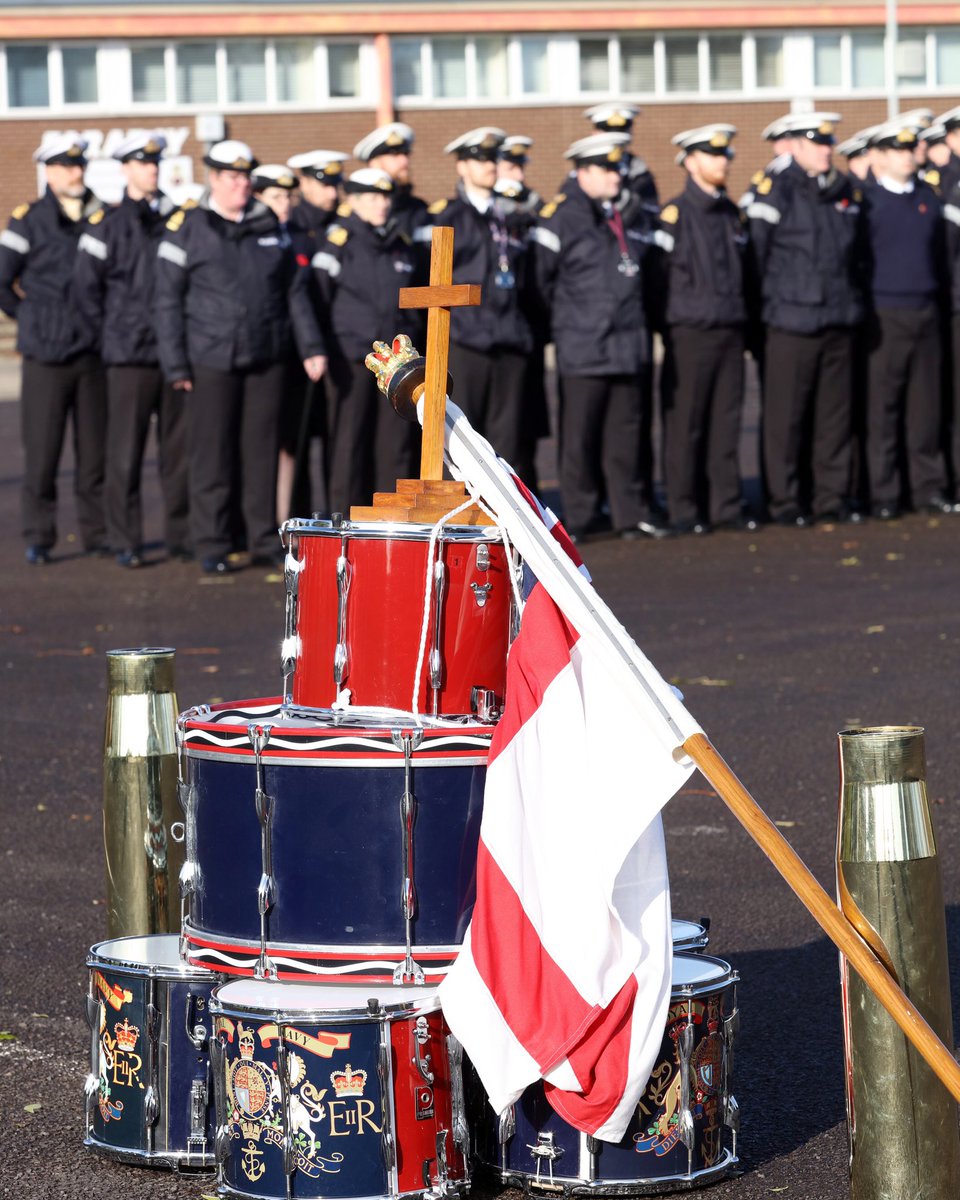 HMSsultan's tweet photo. HMS SULTAN HOLDS DRUMHEAD CEREMONY
Personnel from across HMS Sultan came together as one to remember those who made the ultimate sacrifice for their country at a Drumhead Ceremony on Armistice Day. https://t.co/EYB5RCKaML