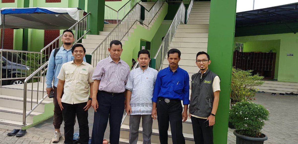 ecomasjid_id's tweet photo. Survei Masjid at-Taufik, samping GOR Senen untuk pemasangan Fasilitas #ecoMasjid .
#darimasjidmakmurkanbumi https://t.co/jqxOoPdRAE