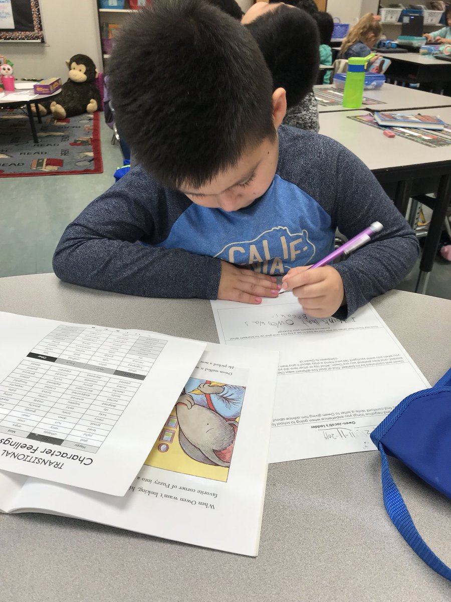 MsSubhi2ndGrade's tweet photo. Look at these incredible second graders using their resources! We started a Jacob’s Ladder on the book, Owen! @BraddockElem https://t.co/V6dX74XXdo