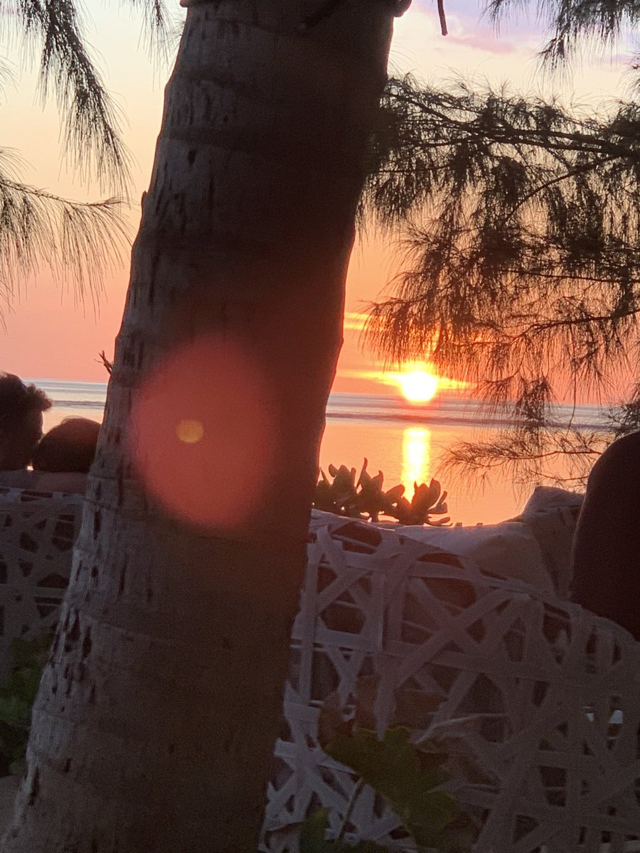 Zakir Hussain tweet media