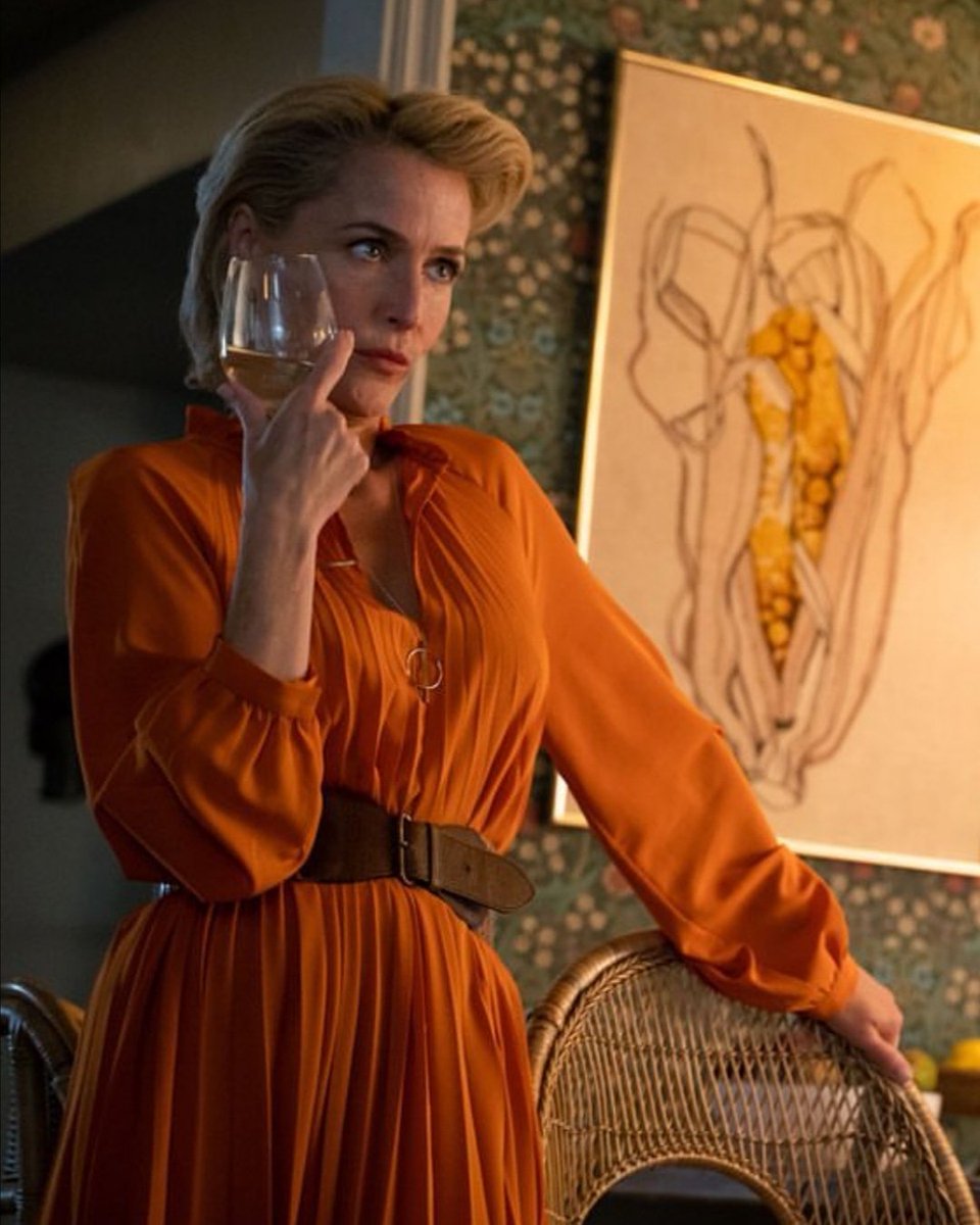 Scully_Mulder_f's tweet photo. I'M DYING NOW.
I CAN'T WAIT FOR MORE.
I WANT SEASON 2 NOW! 😭🔥🔥🔥
#sexeducation #GillianAnderson
#JeanMilburn https://t.co/GlwsdWw9LS