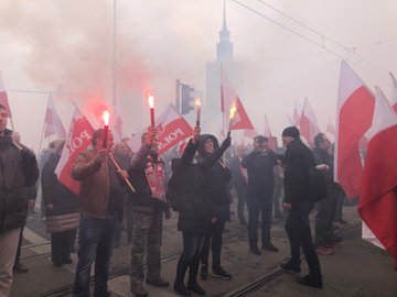 View image on Twitter