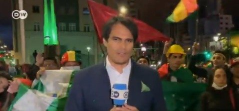 ejutv's tweet photo. Periodista de DW en Bolivia: "Los militares no tuvieron ningún papel, se trata de una rebelión cívica" - https://t.co/eY0tFvuGQJ

DeRedes, Videos - DW https://t.co/Qil3rcIphc