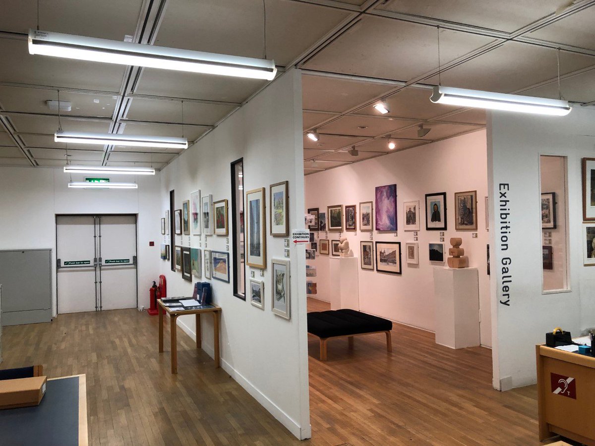 MuseumOfCroydon's tweet photo. We are pleased to announce that we will have Croydon Arts Society back to showcase their member's artwork. The 2019 Wintrer show will commence on Tuesday 19th November. 
#MuseumofCroydon #Croydonclocktower #CroydonArtsSociety #ExhibitionsattheMOC https://t.co/g4EurcnBZp