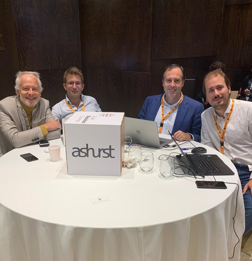Ashurst Spain participa hoy en el Challenge de proyectos del  Congreso Mundial de blockchain #Convergence19 en Málaga. Manuel López, Pablo García Mexía, Santiago Navarro y Carlos Cilleruelo proponen un proyecto de generación de energía a partir de residuos armado sobre Blockchain