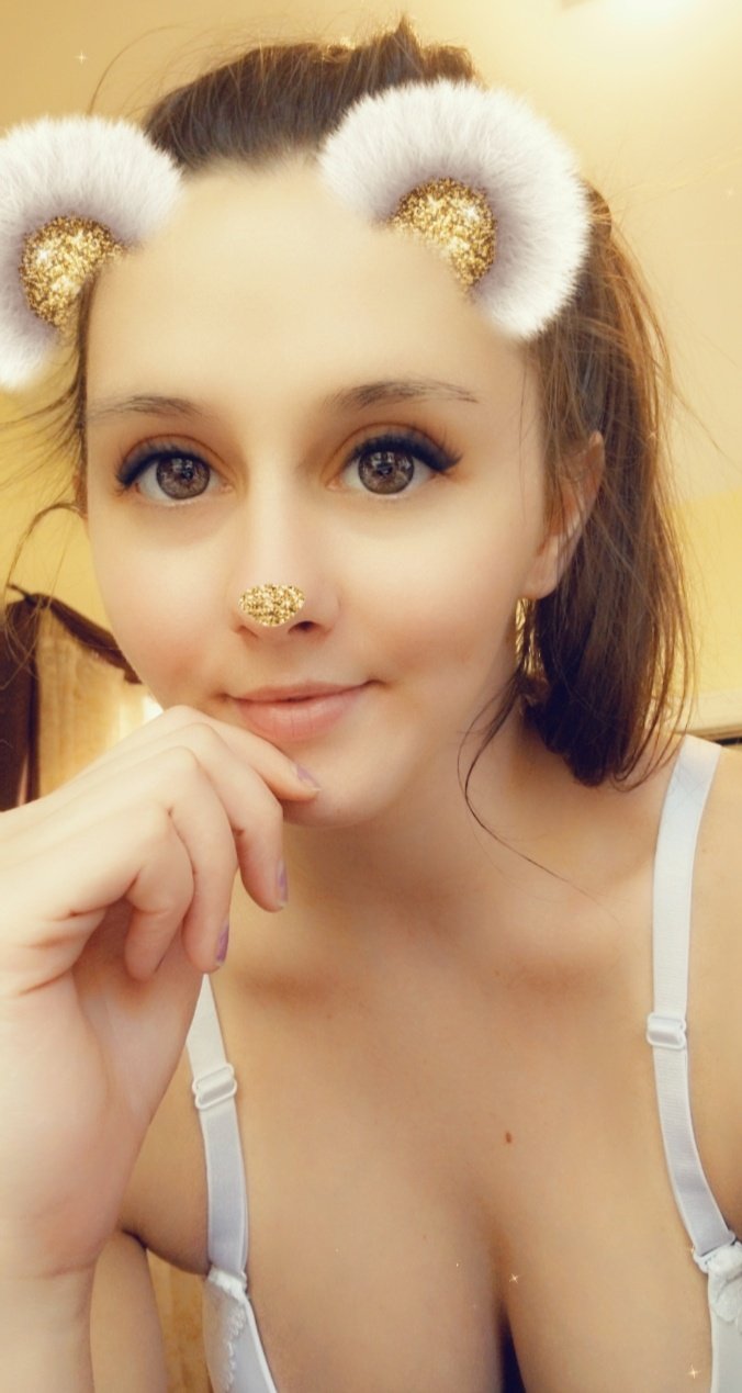 Don't forget to like and follow me 😈😘😈 https://t.co/az6i91toGf