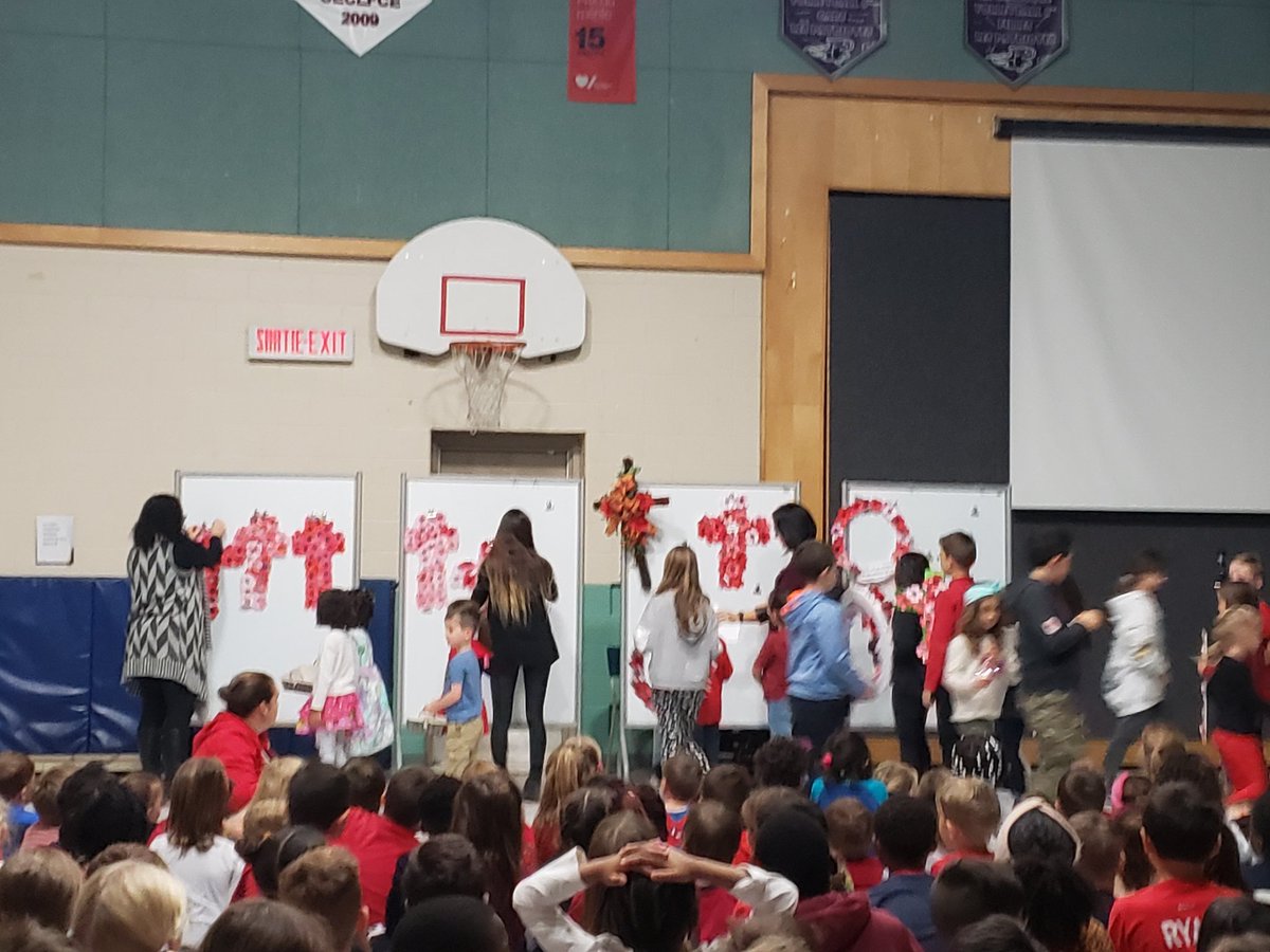 Danielle Chatelain tweet media