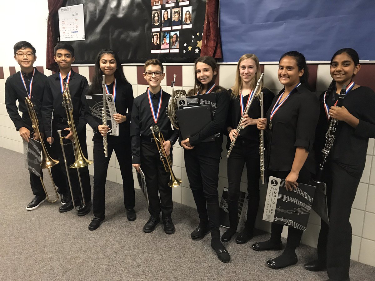 Pearson Band tweet media