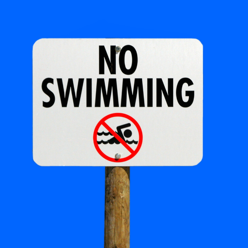 Superpools's tweet photo. At least here in Arkansas. Its suppose to be in the 20's when we wake up tomorrow. We have about 200 days until memorial day weekend. LOL #Burrrr #SplashPools #superpoolshop #Enjoy_It_if_You_Can π https://t.co/C1uacoW3N5