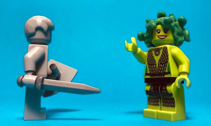 tutubuslatinus's tweet photo. In response to @emmabridges‘s request for depictions of Medusa, here are a few of mine. #MakingMedusa https://t.co/6G3tVp5tUw