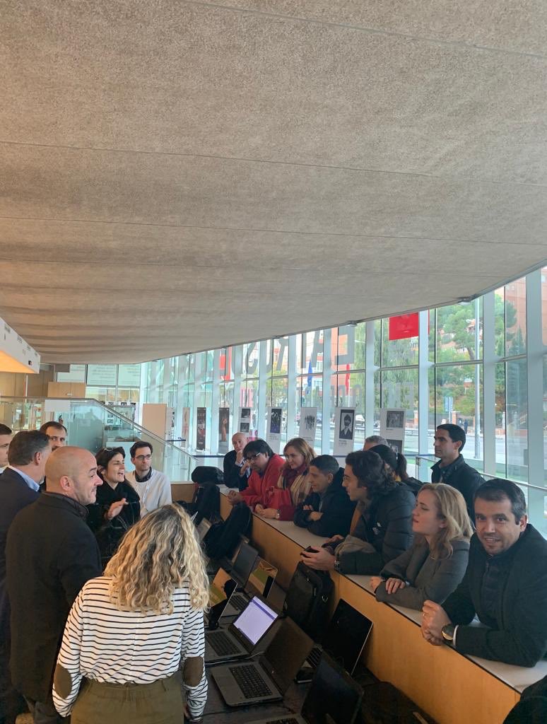 miguelvalwke's tweet photo. Todo el #equipo @WKAsesores gestionando todos los #detalles para dar la #bienvenida a nuestros #clientes para el #ForoWK  A por una #jornada de #colaboración  y #crecimiento https://t.co/wgtscFRtji
