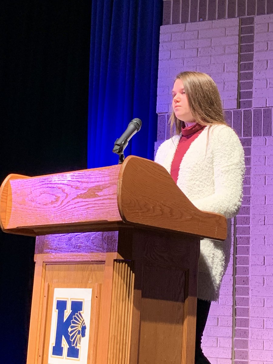 KHSIndianNation's tweet photo. Erin Stillinger we appreciate your hard work for The Gold Star Goldstar Familyโs Monument Project. #KellerPride #KISDThanksVeterans https://t.co/6qTsN03C6t