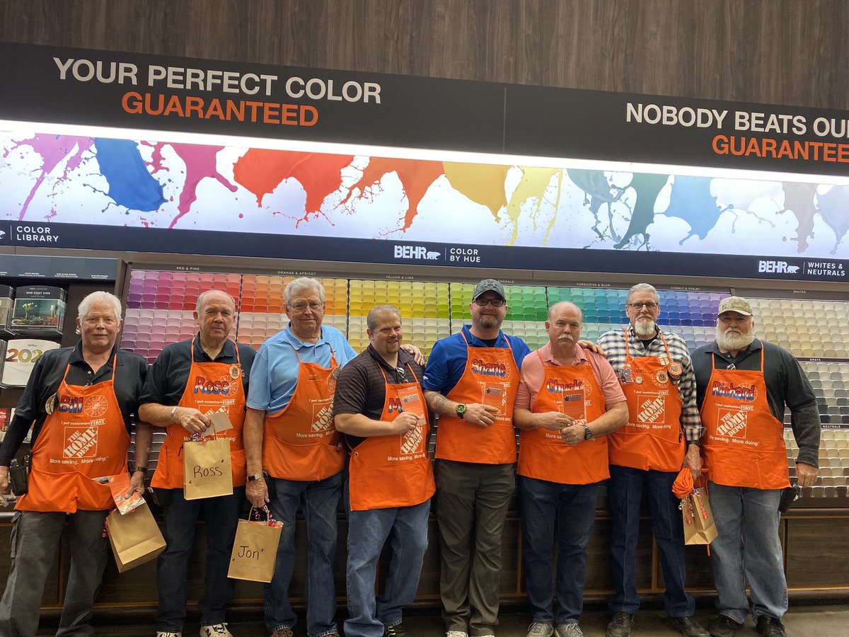 Naomi Lyn Kraemer (@naomi_kraemer) on Twitter photo Happy Veterans Day from 4412!! Thank you for your service. #4412reddirtdevils <a href="/RobHDSM/">Rob Cregger</a> <a href="/benton_terry/">Terry Benton</a> <a href="/lemin_kevin/">Kevin Lemin</a> <a href="/Jstar233Boss/">Jessica Boss</a> <a href="/Alvarez2Joe/">Joe Alvarez</a> @BradSimons3 @nikol16355390 Happy Veterans Day from 4412!! Thank you for your service. #4412reddirtdevils <a href="/RobHDSM/">Rob Cregger</a> <a href="/benton_terry/">Terry Benton</a> <a href="/lemin_kevin/">Kevin Lemin</a> <a href="/Jstar233Boss/">Jessica Boss</a> <a href="/Alvarez2Joe/">Joe Alvarez</a> @BradSimons3 @nikol16355390