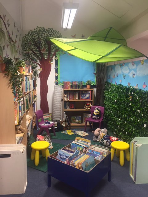The children are in LOVE with our new reading garden created by the amazing Mrs Nattrass with some arty assistance from Miss Fuller. All this is as as a result of the fundraising that we do with break time snacks and the continued support of parents with this!  Thankyou! 🦋🌸📚