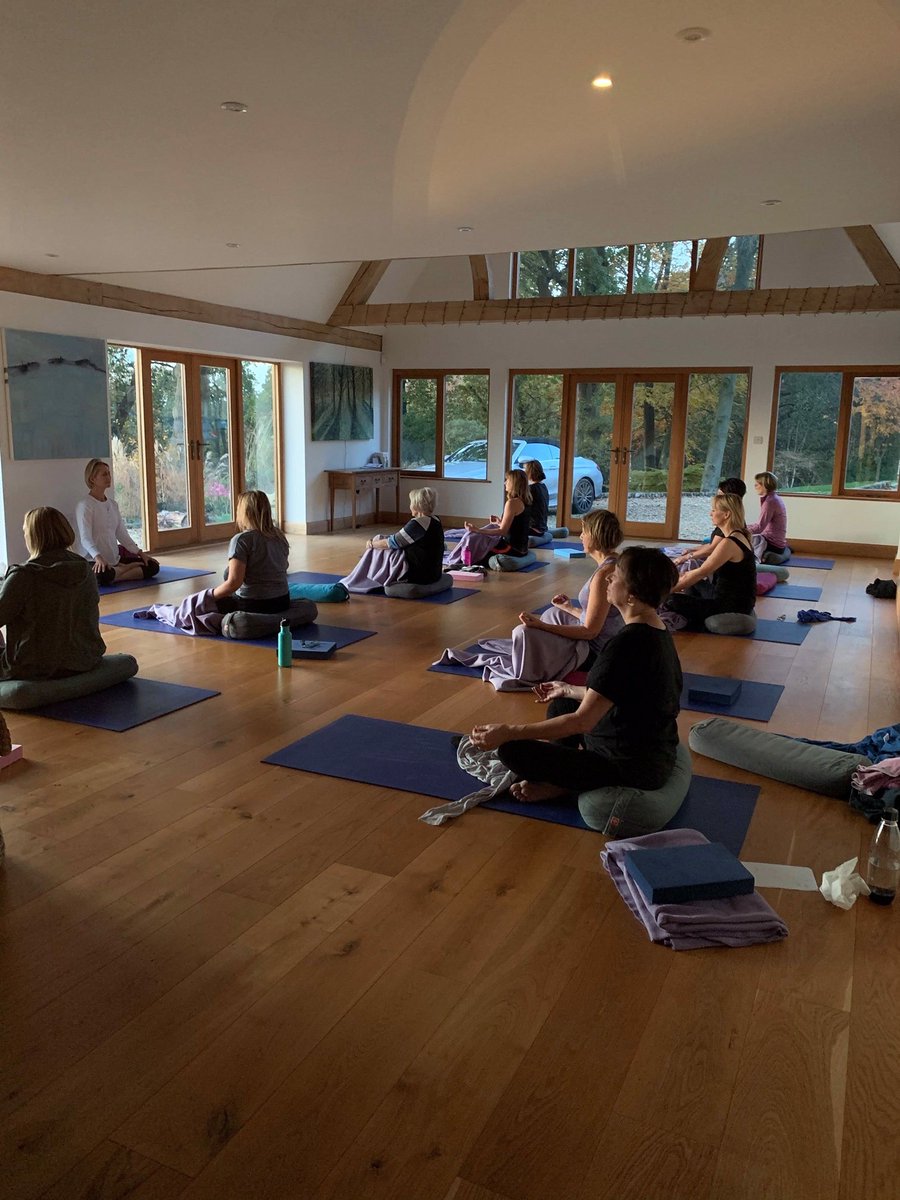 tamsinchubb's tweet photo. Create space, slow down, and let go of the need to fill each moment... Join me Saturday Nov 30th and #retreat for a day of #Yoga and #Ayurveda: a practice of eating and living well in #Surreyhills https://t.co/UbBi6PFIME https://t.co/ozeOOK1srr