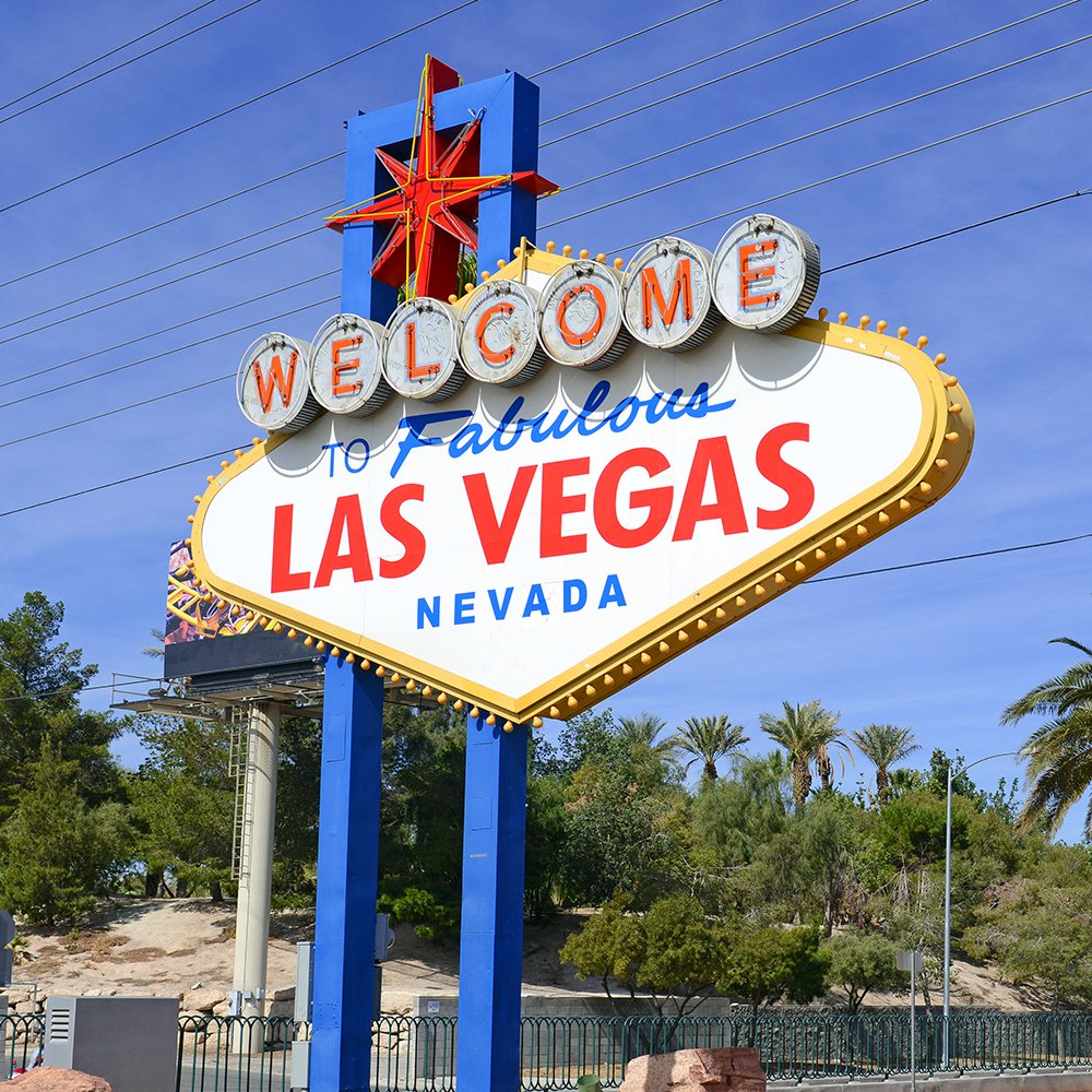 Do you attend or #exhibit at #tradeshows and #events in #LasVegas? Then you need to review these 10 tips for exhibiting in Sin City. skyline-etips.com/10-easy-tips-f… #eventprofs #travel