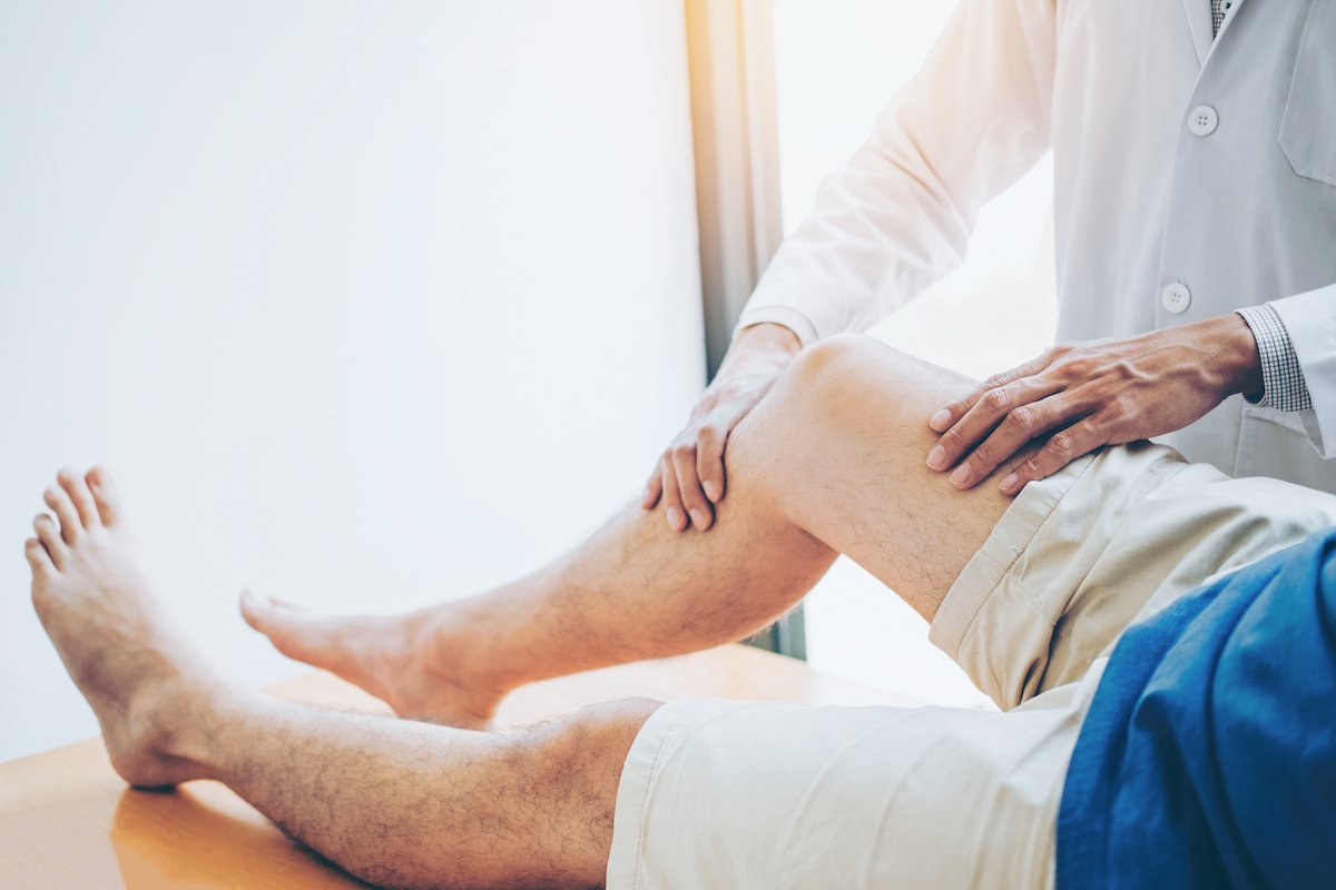 HealthcoreT's tweet photo. Last year, more than 60% of opioid-related overdoses were linked to chronic (non-cancerous) pain. Even more of a reason why patients should #choosept. Happy PT Month! #physicaltherapyawareness #october #ptmonth #HealthcorePT 
https://t.co/raDRzsTf6p https://t.co/FJTB9YvPeC