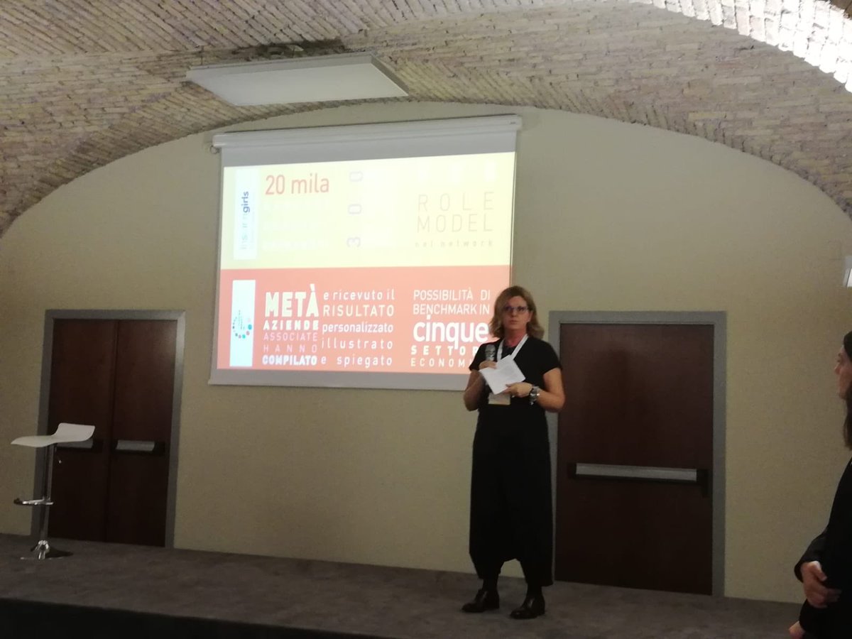 “Nel 2019 con #InspirinGirls abbiamo coinvolto 20 mila ragazze e ragazzi in 300 scuole in tutta #Italia. Del network fanno parte 900 #donne #rolemodel!” <a href="/barbarafalcomer/">Barbara Falcomer</a> Direttrice Generale #ValoreD