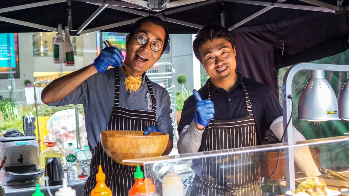 Be part of our amazing team of #StreetFood vendor by signing up on our mobile app ✌🏼 available on both Android and IOS!
.
.
#app #foodapp #foodvendors #streetfoodvendors #foodtech #applaunch #streetfoodtraders #foodtraders #foodentrepreneurs  #catering #privatevents