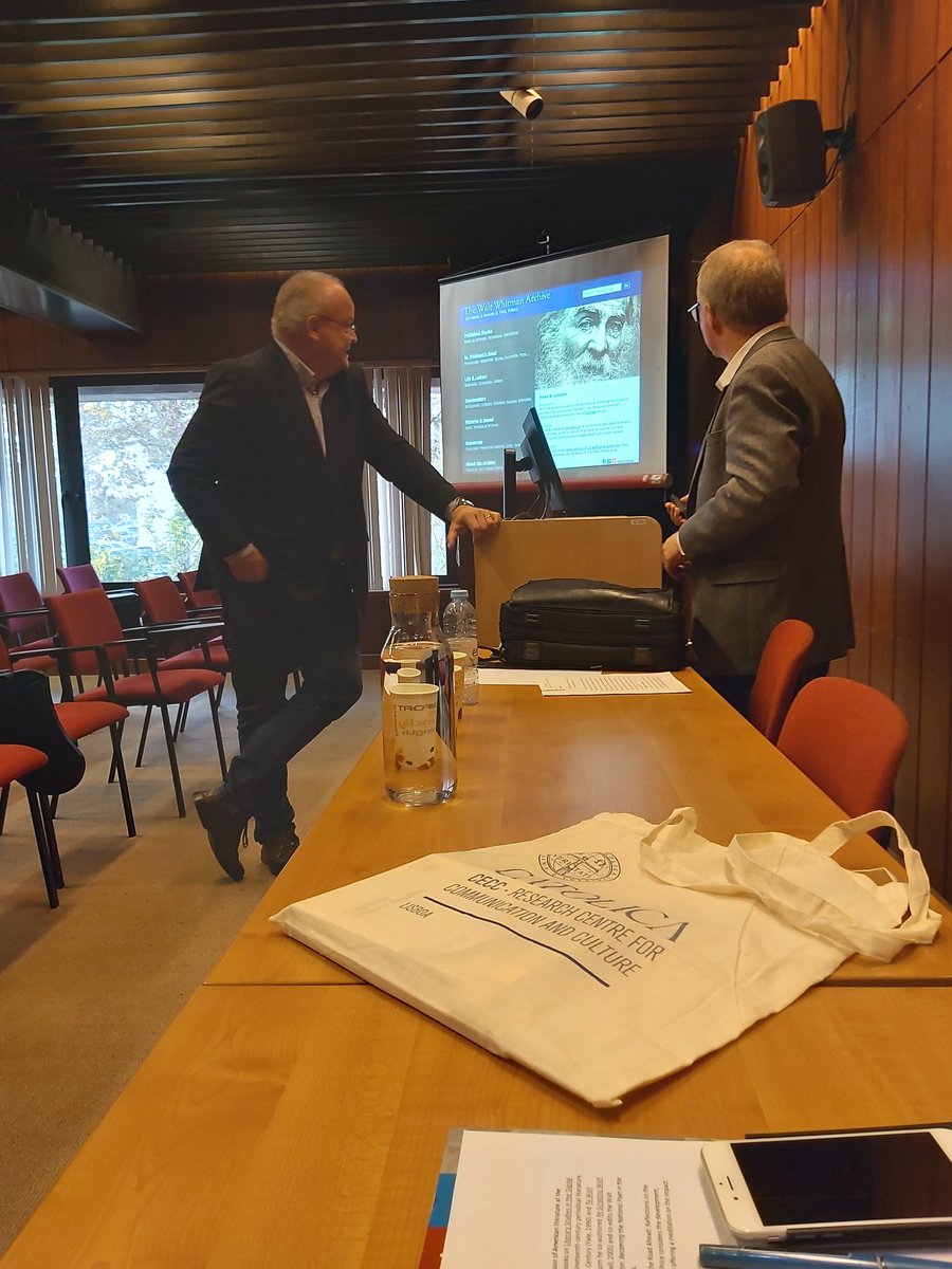 CECC_Catolica's tweet photo. Professor Kenneth-Price now in Room Exposições at UCP on the Walt Whitman Archives as it Reaches its 25th year.
#CECCCatolica https://t.co/X68BTSkni7