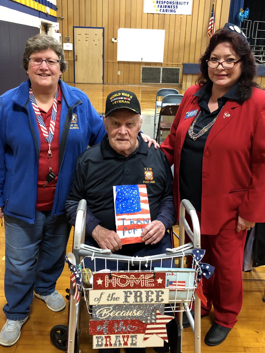 GlauWick's tweet photo. There really aren’t words to describe what a blessing this morning was to our WMS Community.  THANK YOU to all the heroes who joined us this morning!  It is our sincerest pleasure to honor you.  Happy Veterans’ Day!🇺🇸 @WickMiddle #WickPride https://t.co/KH9a4r1zcr