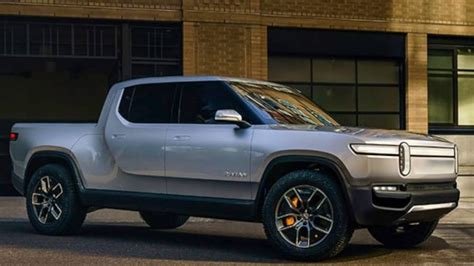 Must see...Live Video footage of the Rivian R1T electric pickup truck in the wild.
See it here >>> electricvehiclenews.net/electric_truck…

#electricvehicles #electricpickup #RivianR1T #SustainableLiving #renewableenrgy