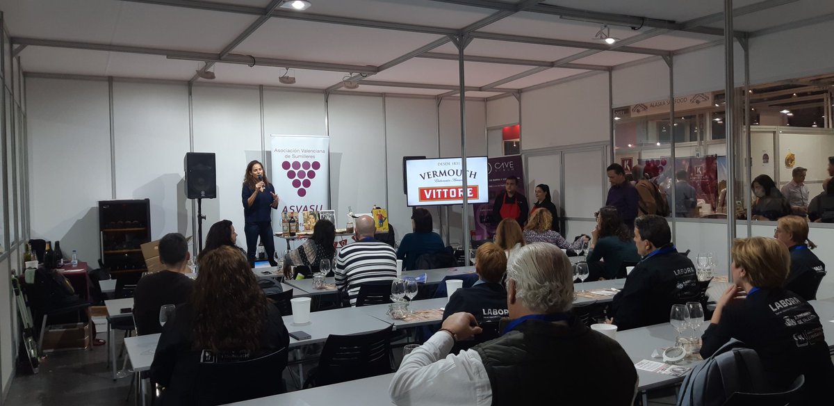 LLUCH Wine & Gastronomy Marketing tweet media