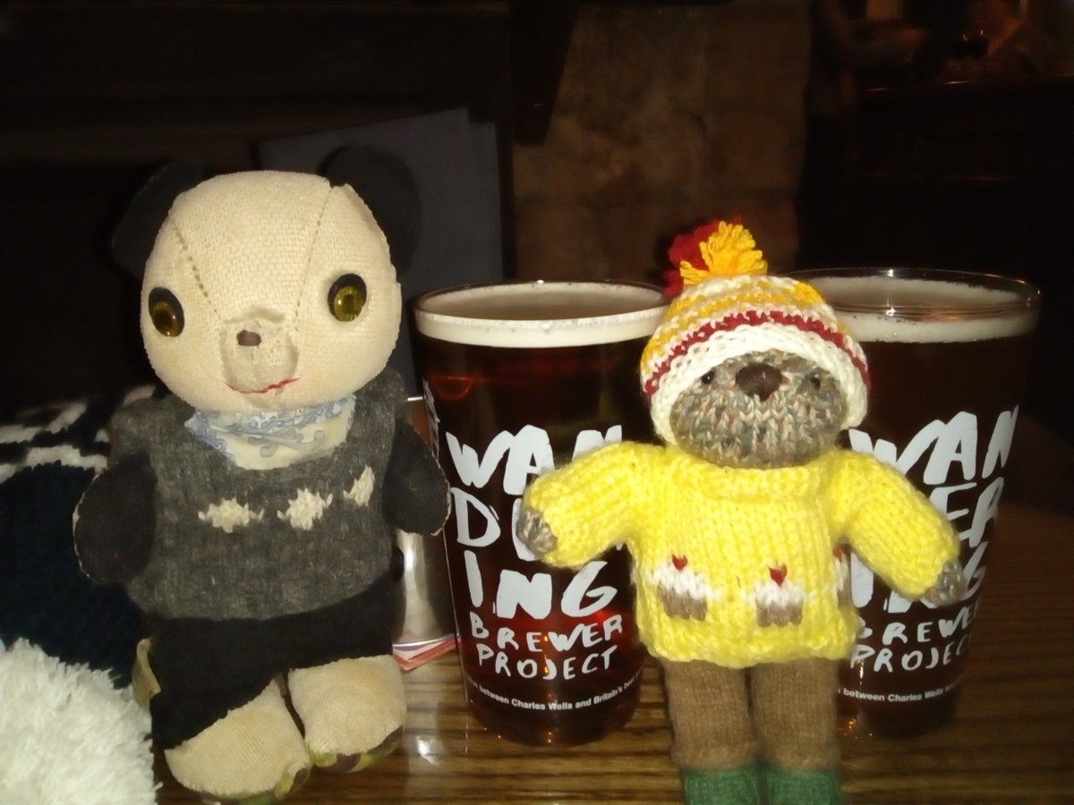Pub_Panda's tweet photo. One friend was on annual leave and the other friend finished work at a reasonable time for once so we celebrated with a quick trip to our local and then a longer trip to @wearewellsandco for pizza and @WanderingBrewer for #WBproject beers. #ToddysHug #Cheers https://t.co/zx5MShzkea
