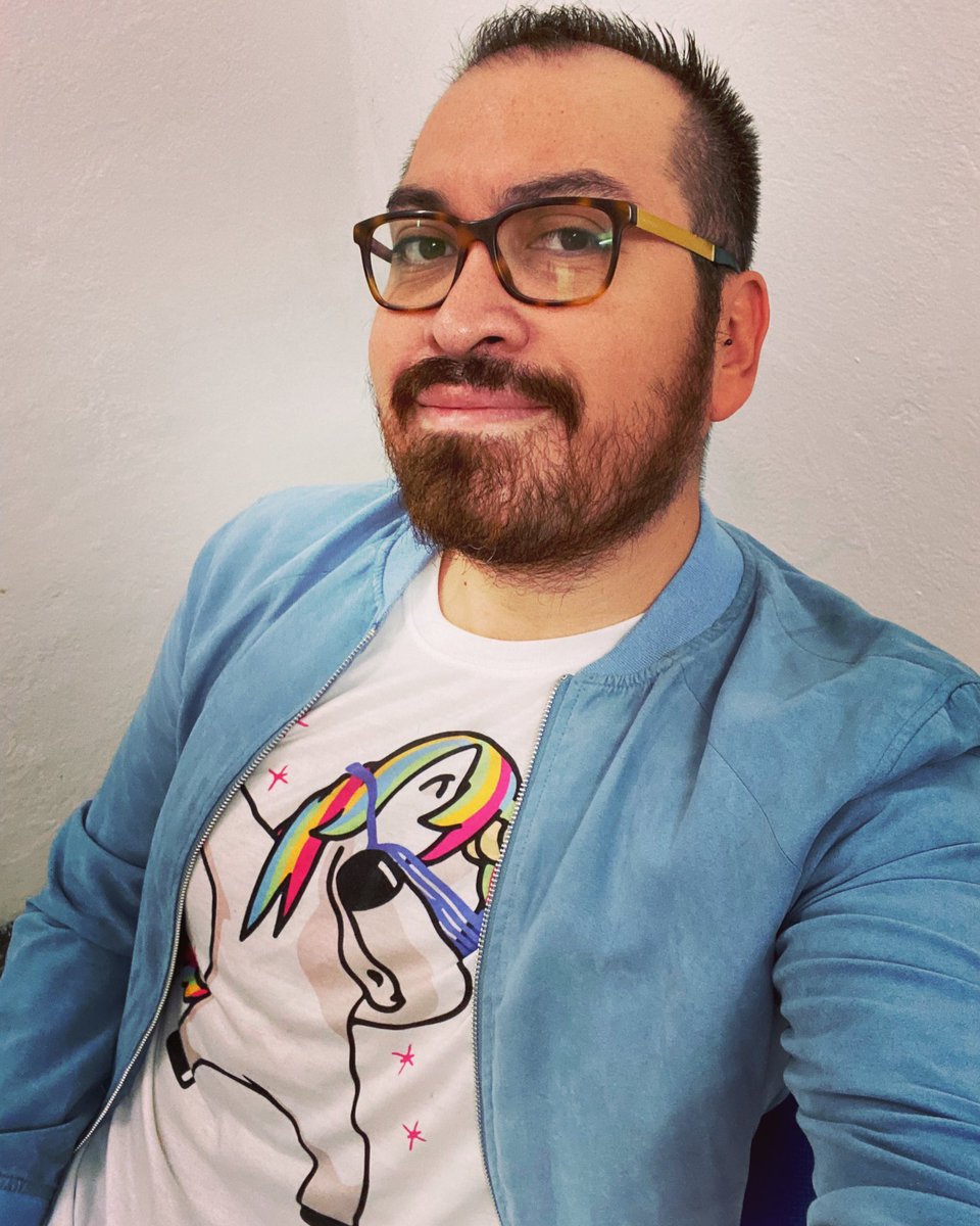 Pineda_Israel's tweet photo. Mi playera es tan homosexual... #beadedguy #godinezstyle #godinezlife #gaymer #casiolvidochecar #cochinocuautla https://t.co/VHHITG3itN