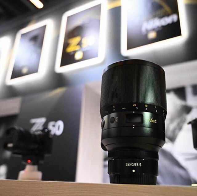 NikonFR's tweet photo. Salon de la Photo 2019
_
#nikon #nikonfr #teamnikon #salondelaphoto #sdlp #sdlp2019 #photo #photographie #studionikon #nikkor #noct https://t.co/zyQMO4lrd9 https://t.co/4ck9OS12fe