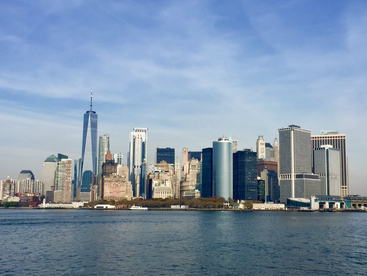 SamGomer22's tweet photo. #NewYork #Statueofliberty https://t.co/7sTJL7VCkH