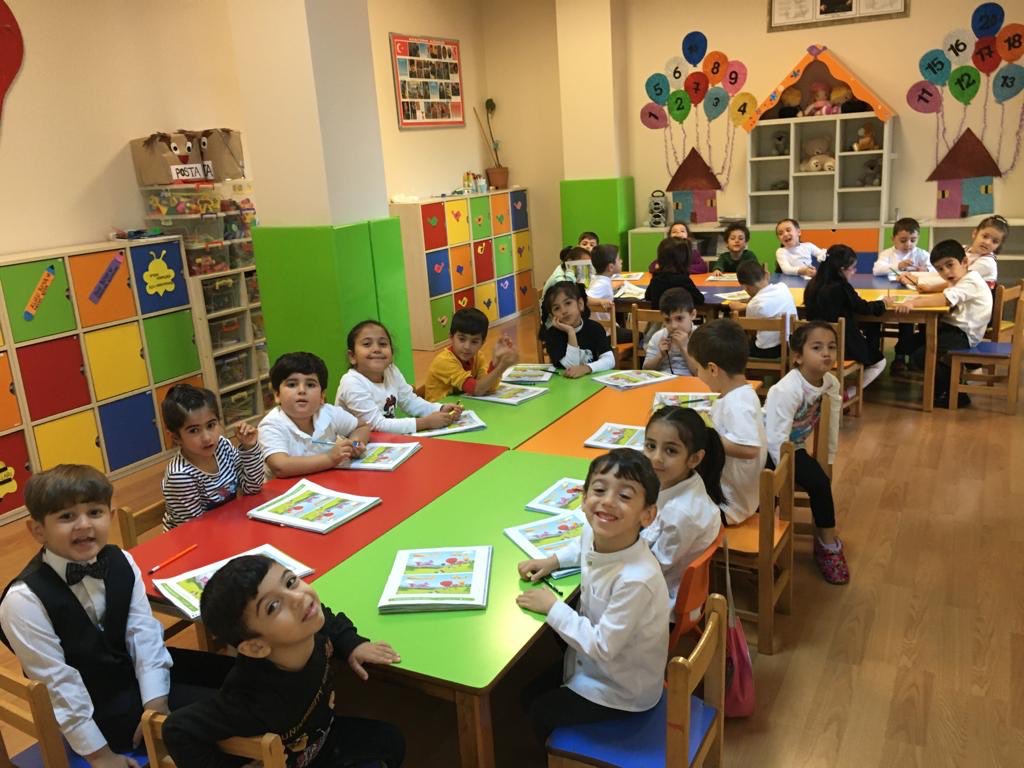 Beyoğlu Belediyesi 
Hacı Ahmet Semt Konağı Anaokulu
5 Yaş Sabah Grubu Öğrencilerimiz

“. DERGİ. ÇALIŞMAMIZ “ <a href="/haydaraliyildiz/">🇹🇷Haydar Ali YILDIZ</a>