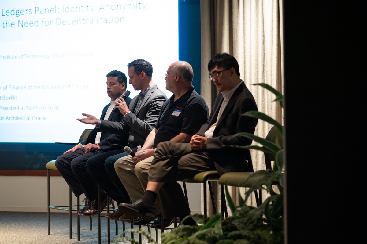 blockress's tweet photo. Permissioned Ledgers Panel: Blockchain Intersecting with Exponential Technology at 3rd Blockress https://t.co/SrS4VBYX5y
