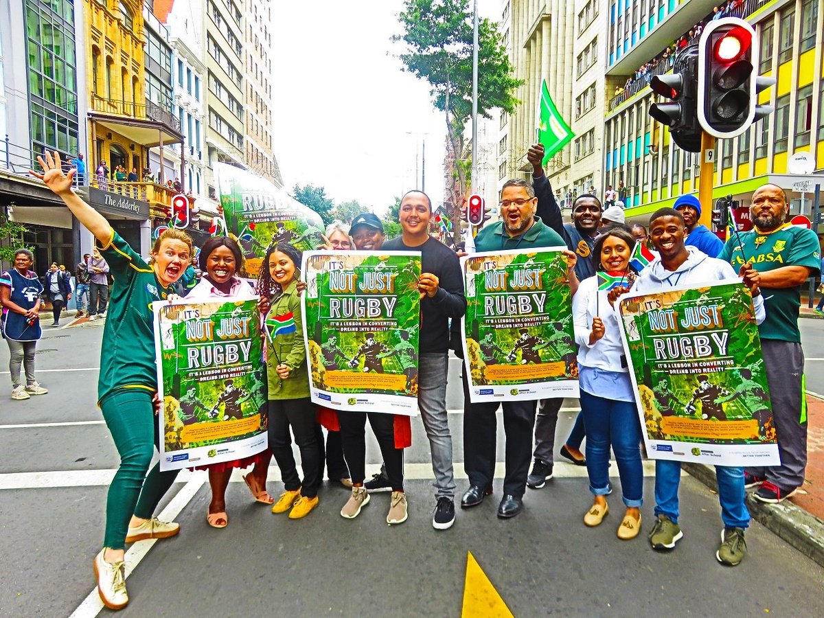 CoworkingJhb's tweet photo. It’s not just rugby! It’s a lesson in converting dreams into reality! #ChampionsTogether #MeetOurSouthAfrica #StrongerTogether #SouthAfrica #Springboks #SpringbokFans #Bokke #WebbEllisCup #SiyaKolisi #Hope #NelsonMandelaLegacy #SpringbokBusParade #LoveCapeTown #CTNews https://t.co/C4uNOB3lE4
