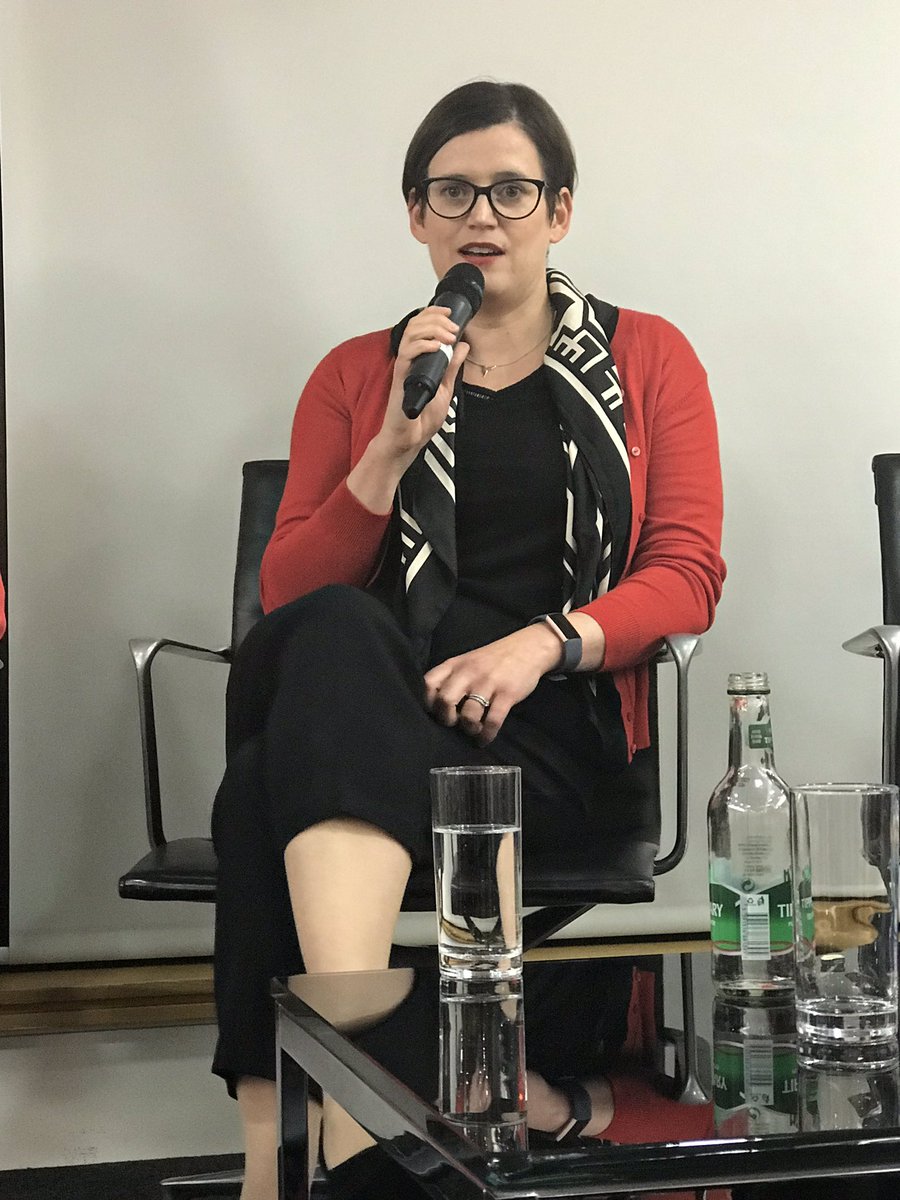 MarahCurtin's tweet photo. We’re making sure that we’re thinking long-term and strategically about the programmes we’re putting in place to attract and retain the right people. FLEXIBLE WORKING is for EVERYONE, PARENTAL LEAVE is for EVERYONE! says Frances Mowlds @FMowlds. #TrinitySMF https://t.co/nWPXkre4ze