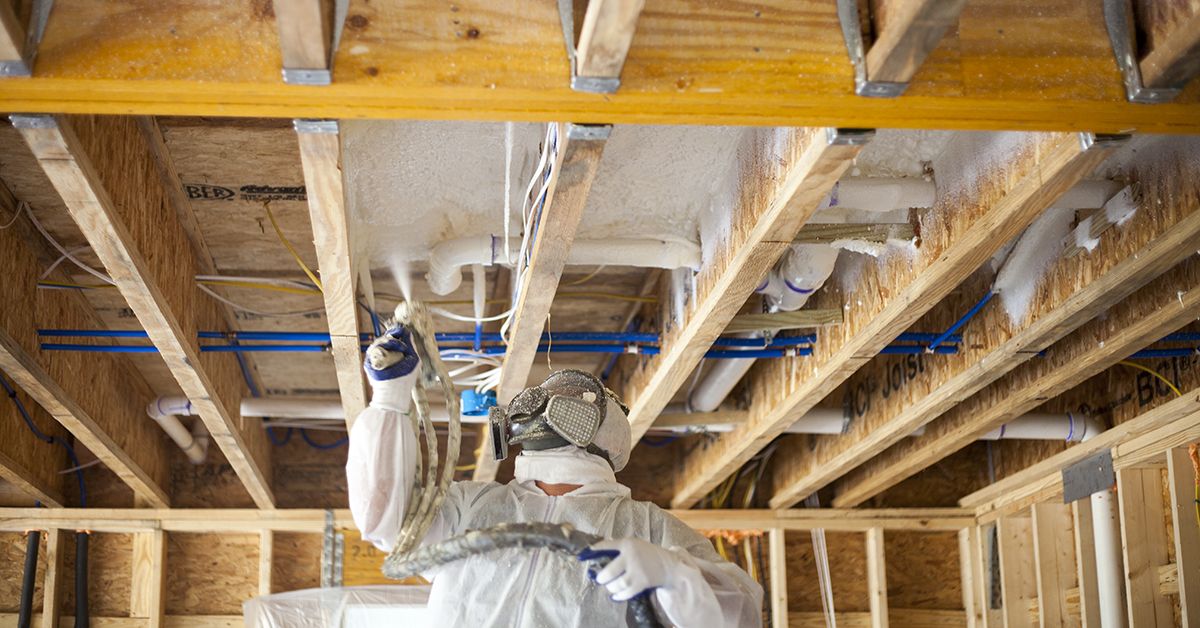 EnergyOneFoam's tweet photo. "It always seems impossible, until it is done." From bending over backwards to squeezing into tight spaces, our team members greet challenges head on to make your installs flawless.
#insulation #sprayfoam #newconstruction #construction #onthejob #installer #impossible https://t.co/KGFsHK8XpM