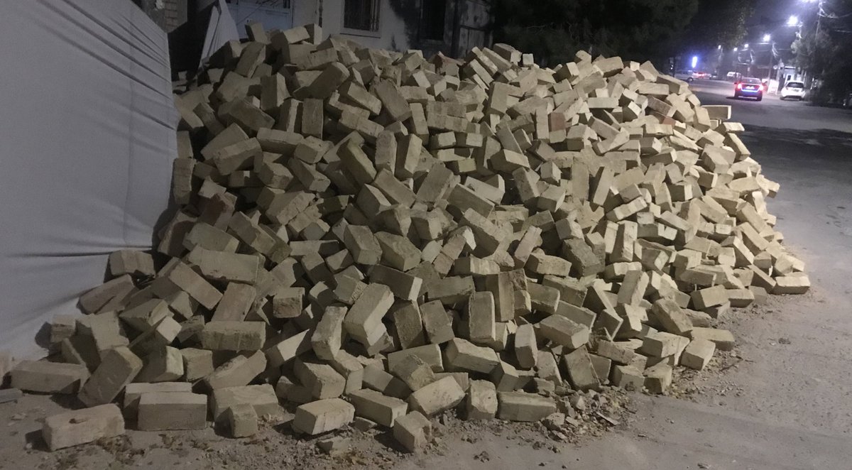 More bricks from Uzbekistan for <a href="/galifianakisz/">galifianakisz</a>