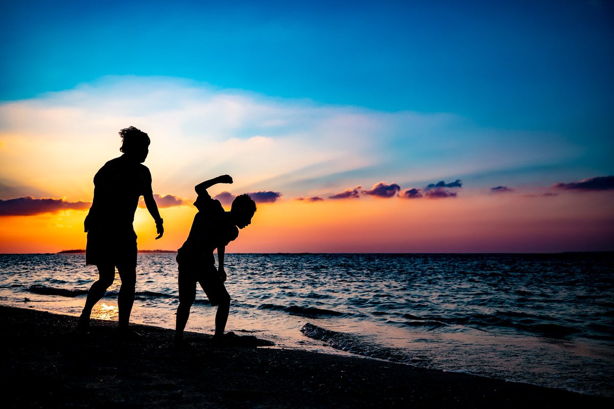 沖縄カメラマン ミニミニナガブチ En Twitter 瀬底ビーチ ウエディングフォト 本部町 ブライダルフォト 瀬底島 瀬底ビーチ 沖縄家族写真 沖縄カメラマン 沖縄出張撮影 沖縄家族撮影 ウェディング ファミリーフォト 夕陽夕焼け 夕日 サンセット