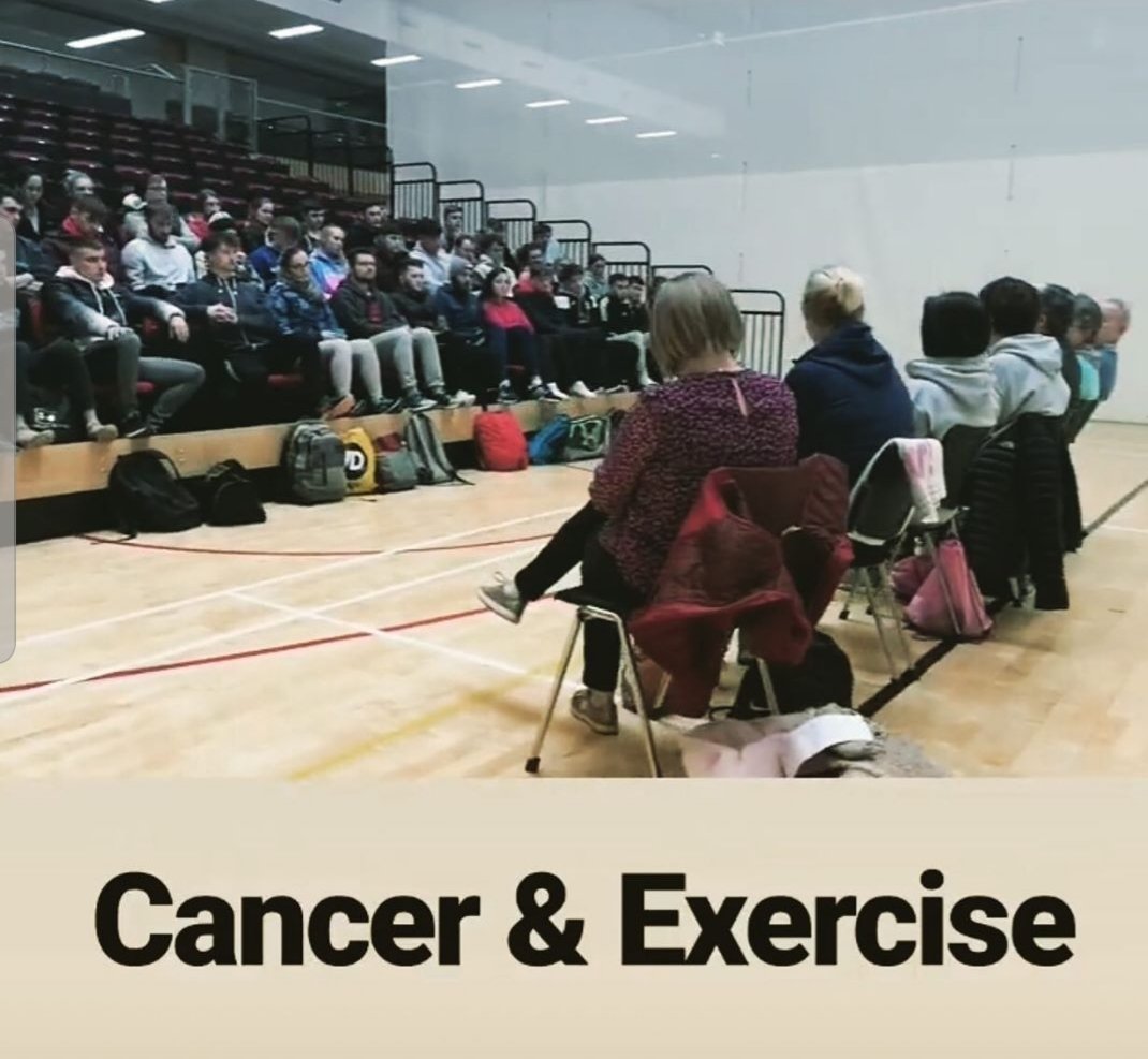 FERNTRI's tweet image. Today was an amazing day work. I not only got share my research with almost 100 1st Year @DSESWIT students, but dey got 2 hear first hand from those who are benefiting from my research now that it has been translated in practice #exonctc #researchinpractice #exerciseismedicine