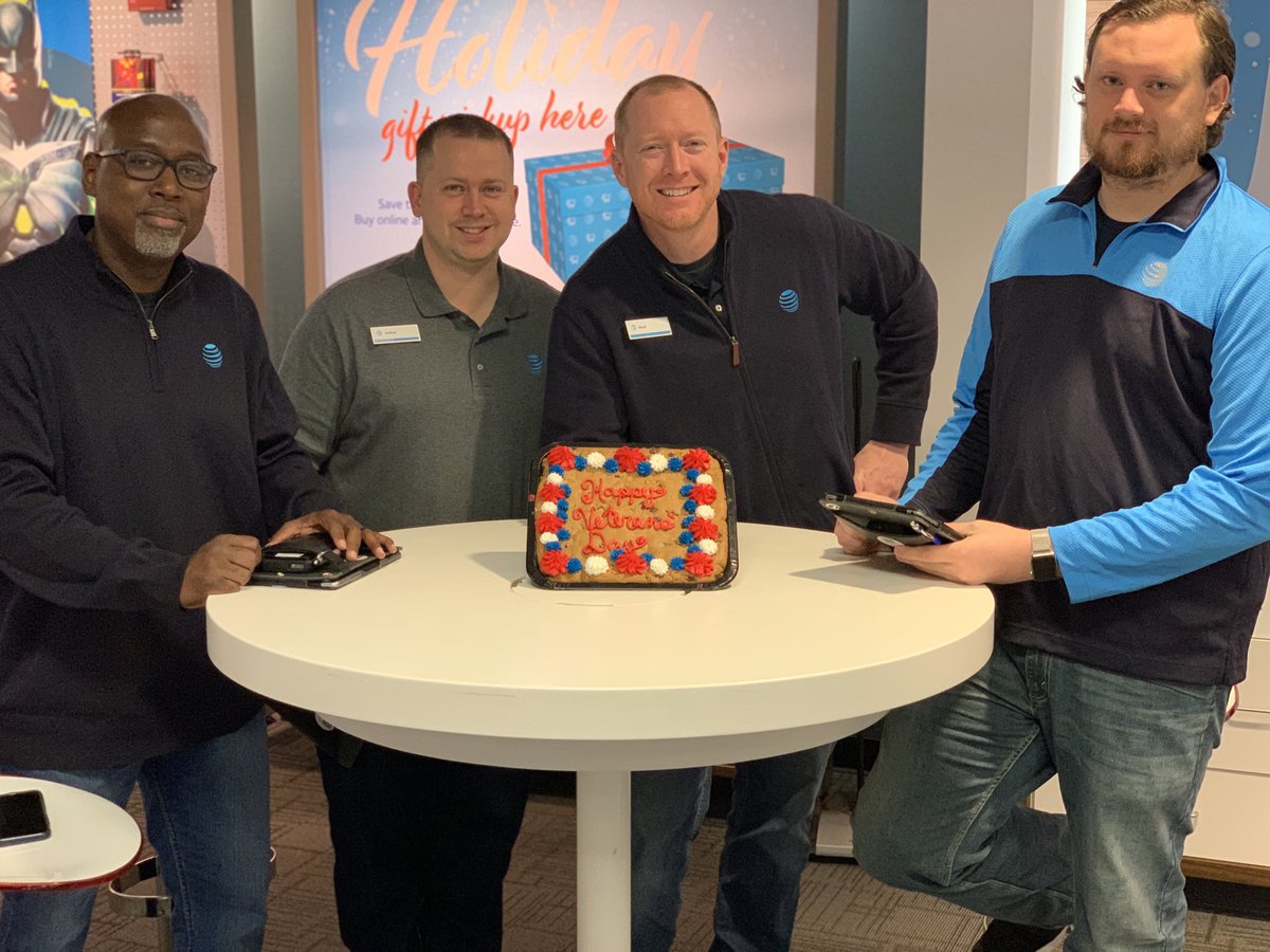 Wishing Fayetteville’s own and all Veterans a Happy Veteran’s Day!  Thank you for your service #att #kamo #centralregion