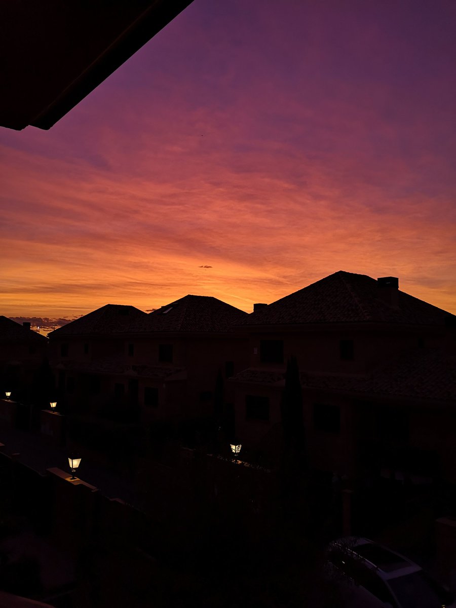 A_22MM's tweet photo. ✨🌇 https://t.co/HkN9RbaZno