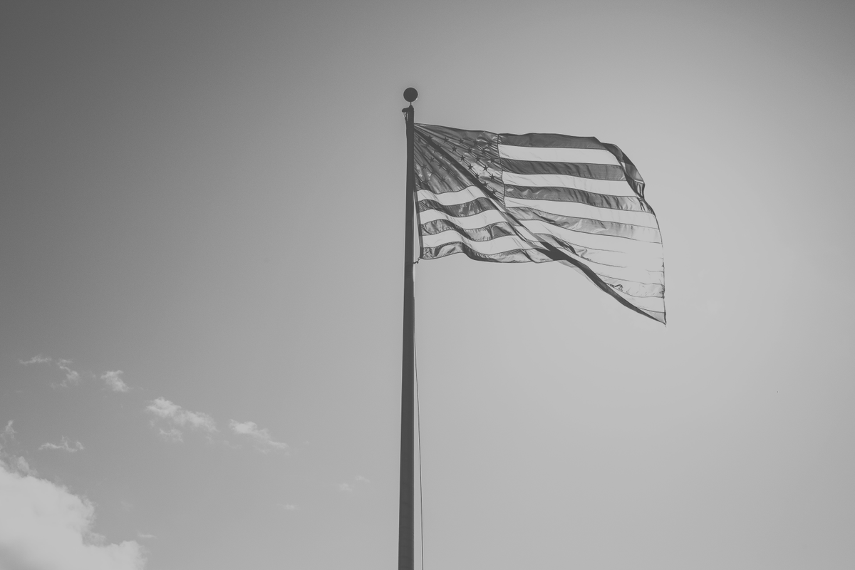 UstSelect's tweet photo. This #VeteransDay, we honor our veterans within our UST Select Family and beyond for their sacrifice and service in securing the freedoms that make our country great. We are forever thankful for you.

#USTSelect #USTSelectFamily #BetterTogether #VeteransDay https://t.co/m5YIpAZNCg
