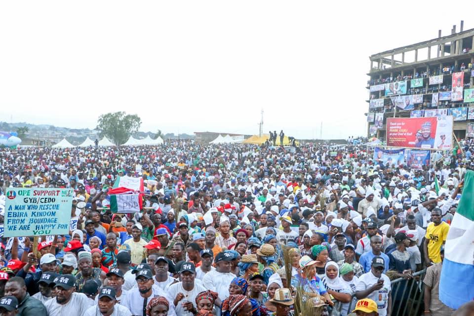 Folasadeatteh1's tweet photo. They spoke, loud and clear.
Thank you Ebiraland.
#GYBCEDO2019 #BellOnoja #YBMC https://t.co/bzEJGgj7Qf https://t.co/mPbW6tzSEq