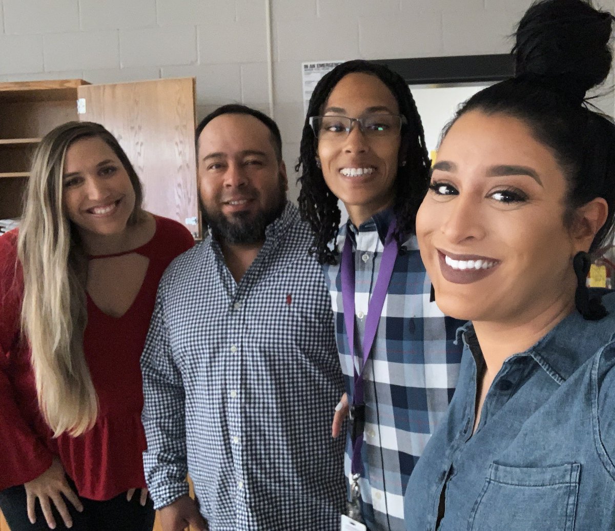 We don’t know them all, but we owe them all! THANK YOU VETERANS, from our OG Science Squad!❤️💙🇺🇸 #HappyVeteransDay #OGMSsalutesyou #homeofthefreebecauseofthebrave