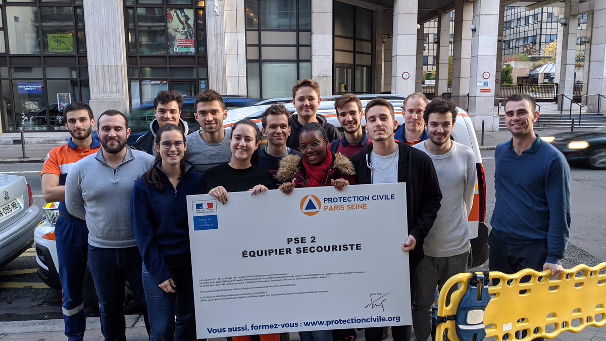 FormationPCPS's tweet image. 2 sessions #PSE2 sur les 2 premiers week-ends de novembre : 24 candidats formés dont 16 nouveaux équipiers secouristes @ProtecCivilefr @PCParisSeine. On n’a jamais fini de se former !