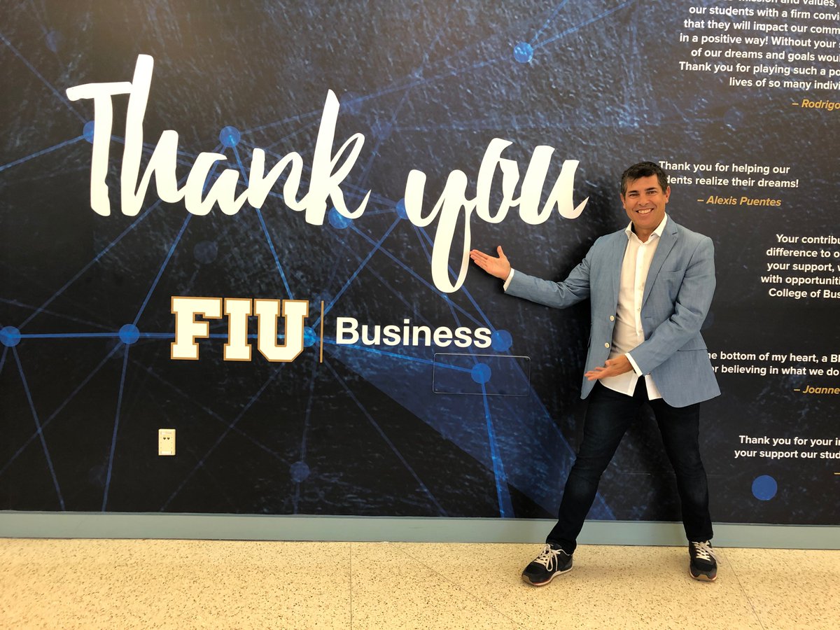 PabloTurletti's tweet photo. Thank you, thank you #amafiu for a fantastic event and the opportunity to talk to and about the future of marketing!
@AMAFIU @AMA_Marketing @FIUmarketing @FIU @sensiblefolk @AnthonyMiyazaki @FIUExecEd #roimarketing https://t.co/gD4X2kc7Jw